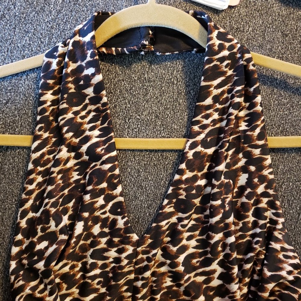 Women's full length around the neck sundress - size L